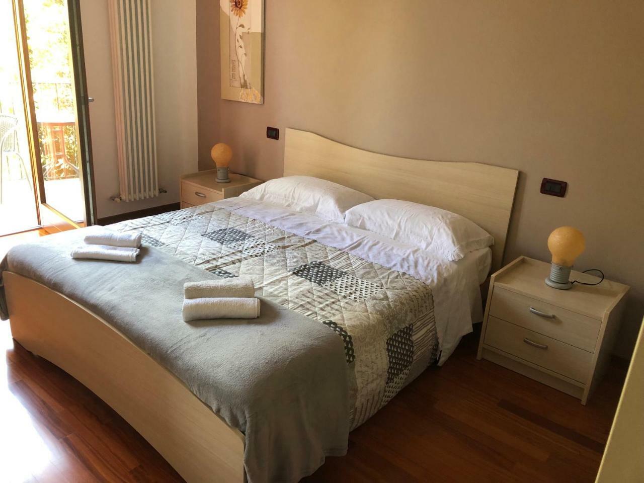 Magia Del Garda Apartment Castelnuovo del Garda Zewnętrze zdjęcie
